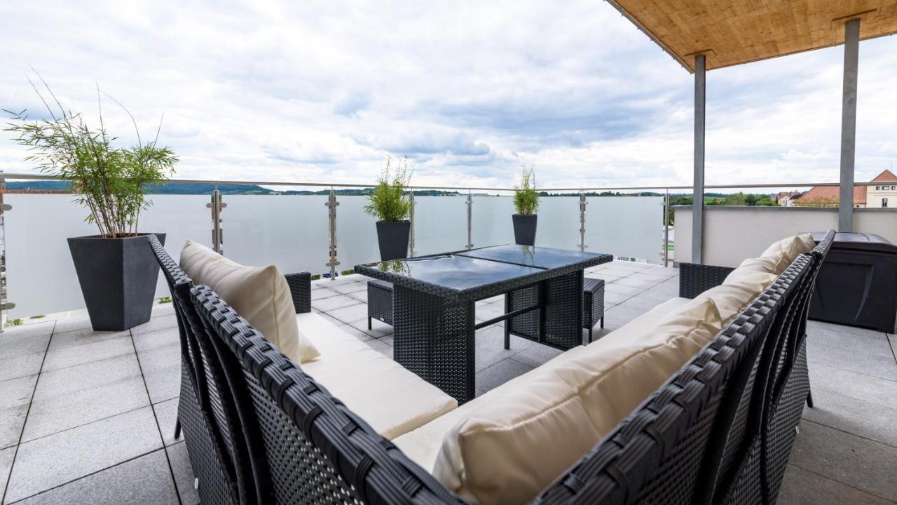 Penthouse Ferienwohnung Loft Эринген Экстерьер фото