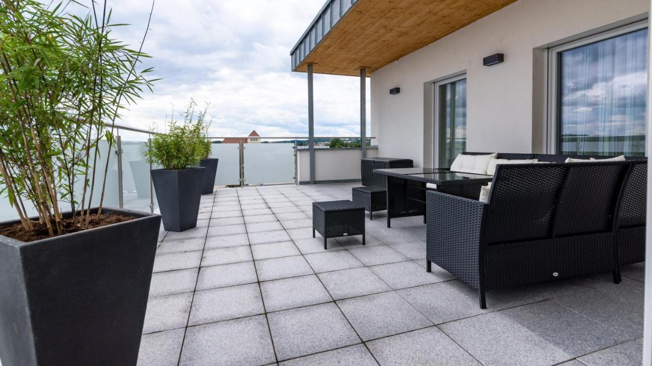 Penthouse Ferienwohnung Loft Эринген Экстерьер фото